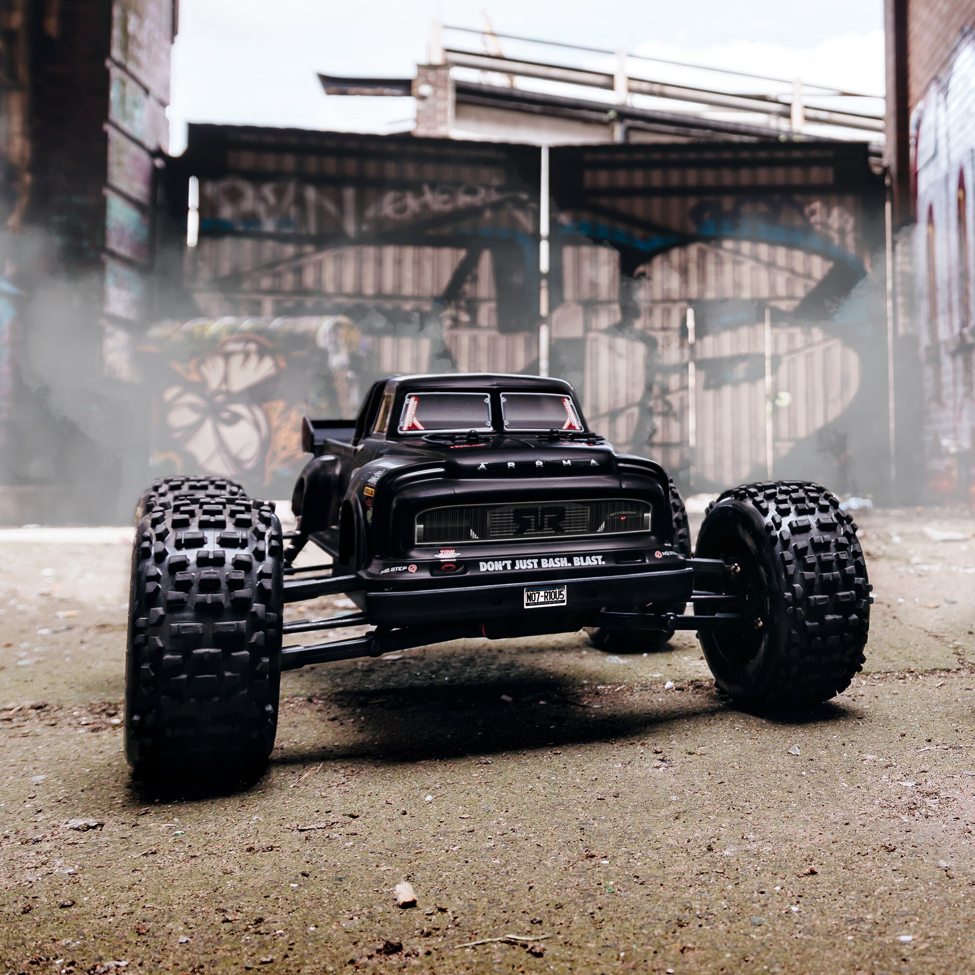 Notorious rc truck hot sale