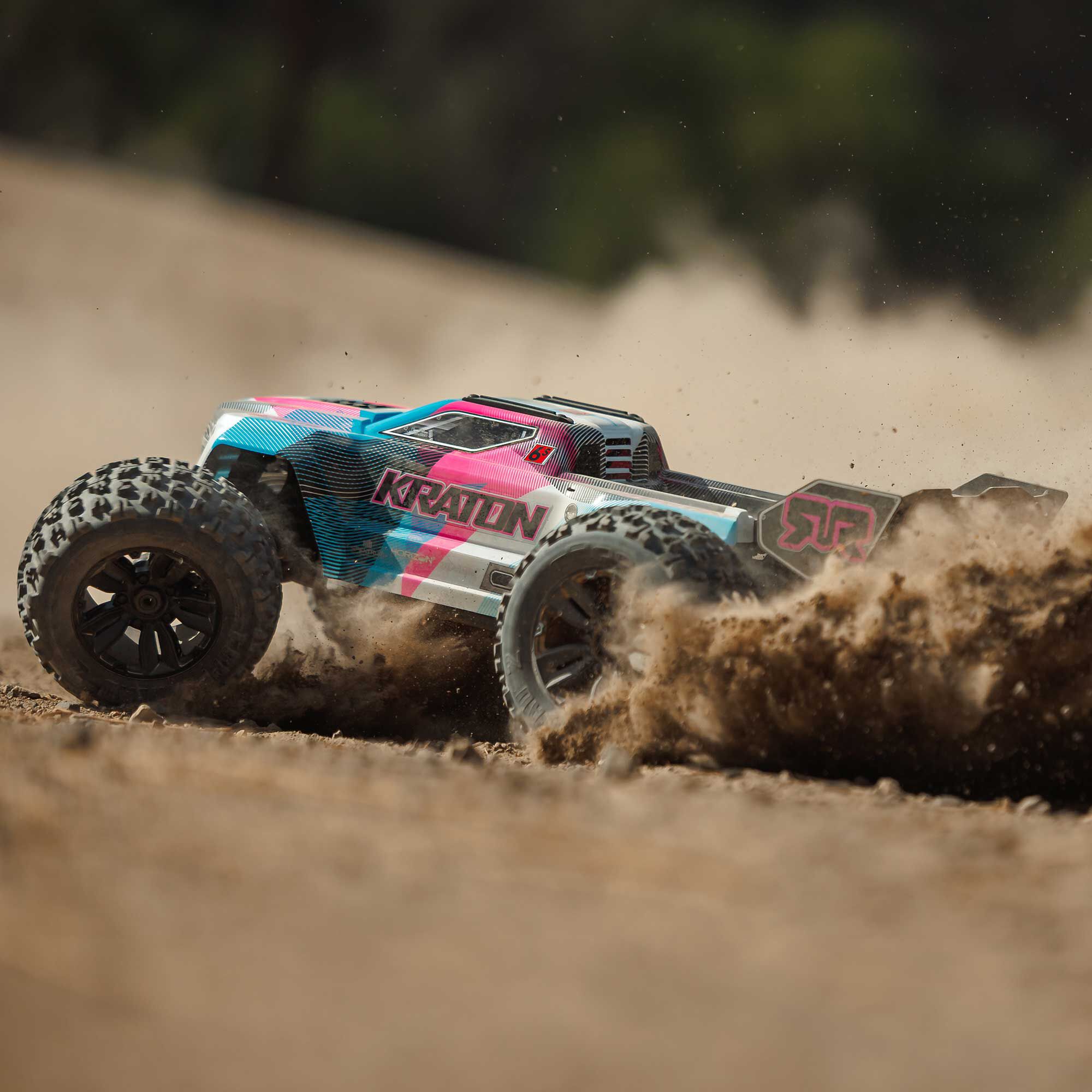 オマケ多数 ARRMA FAZON 6s モンスタートラック ラジコン 1/8