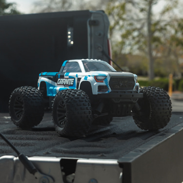 GRANITE MEGA 665 4X4 RC Monster Truck